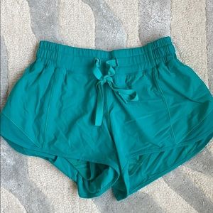 Lululemon hotty hot shorts